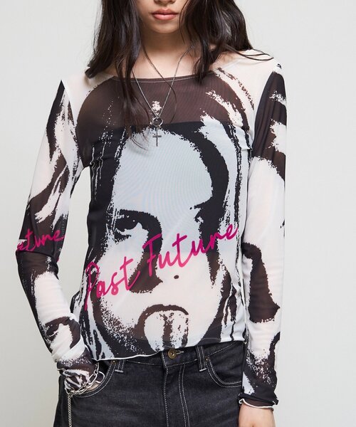 WHO'S WHO gallery(フーズフーギャラリー)の「【26AW LOOK掲載品番】シャーロットミューズパワーメッシュ(Tシャツ/カットソー・レディース・イエロー/オフホワイト/チャコールグレー/ピンク・FREE)」の2枚目の写真