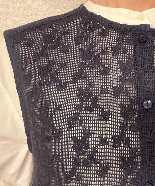 SELF+SERVICE（セルフサービス）の「ラッセルレース 刺繍入ベスト オーガニックコットン入（ベスト・レディース・ダークネイビー/ベージュ・L/M）」の10枚目の写真