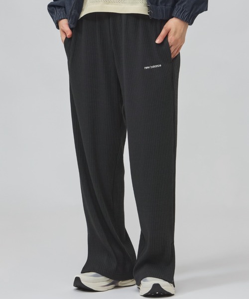 NEW BALANCE（ニューバランス）の「【別注】ニューバランス New Balance ワイドリブパンツ 限定コラボ（その他パンツ・レディース・オフホワイト/ブラック・S/L）」の2枚目の写真