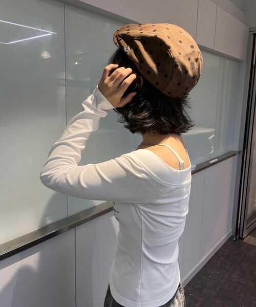 THE GREEN LAB（ザグリーンラボ）の「オフショルダー ステラ ロングスリーブ [チャコールグレー]（Tシャツ/カットソー・レディース・その他・FREE）」の5枚目の写真