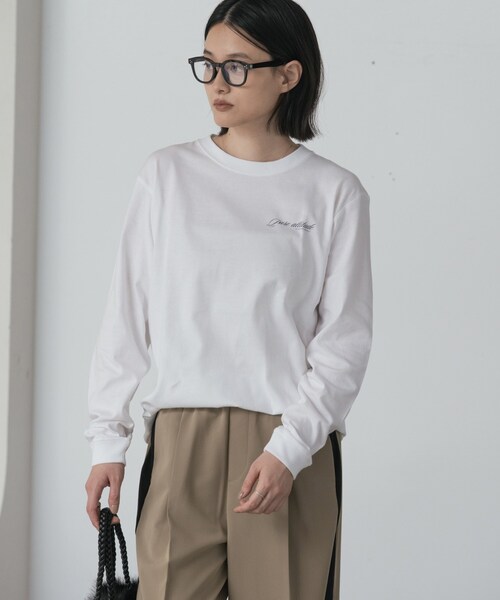 GALLEST(ギャレスト)の「ワンポイントロゴロンT(Tシャツ/カットソー・レディース・ホワイト/スミクロ/ナチュラル・38)」の1枚目の写真