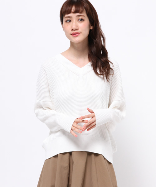 N.（N. Natural Beauty Basic）（エヌエヌナチュラルビューティーベーシック）の「ワッフルニットVネック（ニット/セーター・レディース・ネイビー/ブルー/ホワイト/ピンク・MEDIUM）」の2枚目の写真