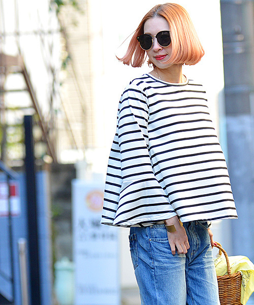 coca(coca)(コカ)の「ボーダー&無地袖フレアカットソー(Tシャツ/カットソー・レディース・ホワイト×ブラック/ホワイト/ブラック×ホワイト/ブラック・ONE SIZE)」の17枚目の写真