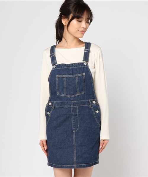 Honeys（ハニーズ）の「デニムジャンパースカート（サロペット/オーバーオール・レディース・ライトインディゴブルー/インディゴブルー/ブラック/オフホワイト/ブルー/ネイビー・M/S/L）」の7枚目の写真