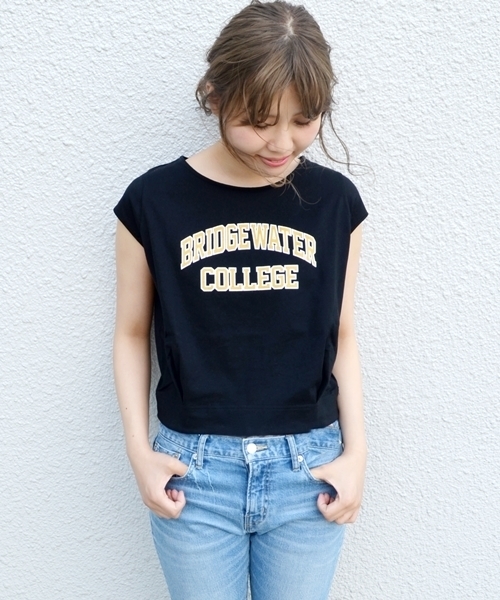 Khaju（カージュ）の「Khaju:ロゴフレンチスリーブTEE（Tシャツ/カットソー・レディース・ブラック/オフホワイト・ONE SIZE）」の2枚目の写真