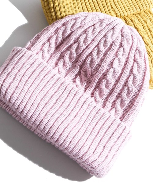 WEGO（ウィゴー）の「WEGO/ケーブルニットキャップ（ニットキャップ/ビーニー・メンズ・ワイン/杢グレー/ピンク/マスタード/ブラック/イエロー/ライトピンク・FREE）」の6枚目の写真