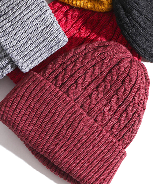 WEGO（ウィゴー）の「WEGO/ケーブルニットキャップ（ニットキャップ/ビーニー・メンズ・ワイン/杢グレー/ピンク/マスタード/ブラック/イエロー/ライトピンク・FREE）」の7枚目の写真