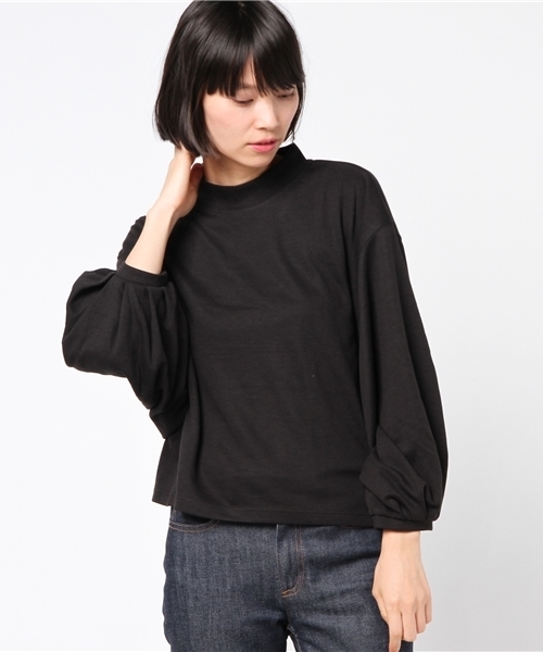 earth music&ecology(アースミュージックアンドエコロジー)の「・ハイネックビッグスリーブプルオーバー(Tシャツ/カットソー・レディース・ライトグレー/ブラック/ライトベージュ/ブラウン/ブルーグリーン/ピンクベージュ・FREE)」の2枚目の写真