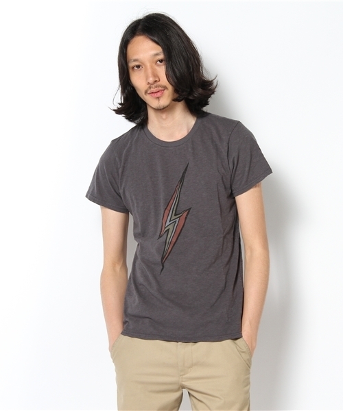 AMERICAN RAG CIE(アメリカンラグシー)の「LIGHTNING BOLT×AMERICAN RAG CIE / 108-LBT-BL-AR2(Tシャツ/カットソー・メンズ・オフホワイト/ブラック・SMALL/MEDIUM)」の2枚目の写真