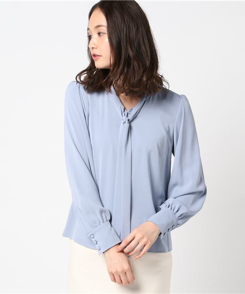 NATURAL BEAUTY（ナチュラルビューティー）の「ソアパールエアリーサテンブラウス（シャツ/ブラウス・レディース・クリアグリーン/ブルー系その他/インディゴブルー/ホワイト・38/40/36）」の12枚目の写真