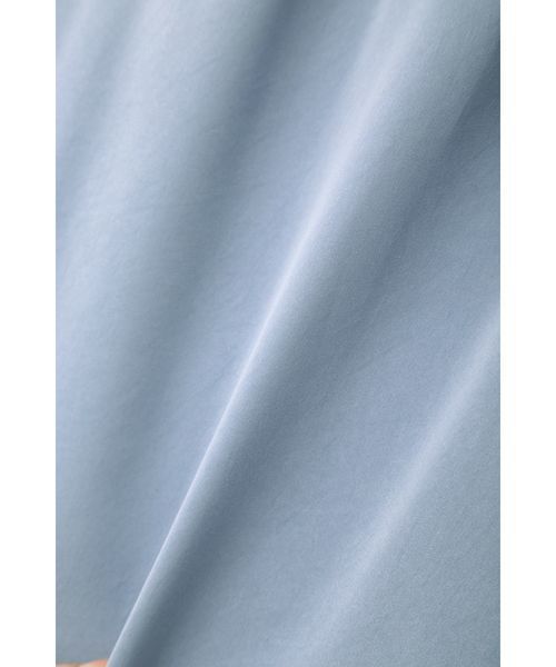 NATURAL BEAUTY（ナチュラルビューティー）の「ソアパールエアリーサテンブラウス（シャツ/ブラウス・レディース・クリアグリーン/ブルー系その他/インディゴブルー/ホワイト・38/40/36）」の17枚目の写真