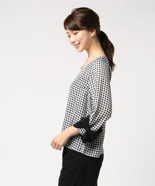 GeeRA(ジーラ)の「袖リボンブラウス(シャツ/ブラウス・レディース・チェック/ピンクベージュ・X-LARGE/XX-LARGE/MEDIUM/XXX-LARGE/XXXX-LARGE/XXXXX-LARGE/LARGE)」の7枚目の写真