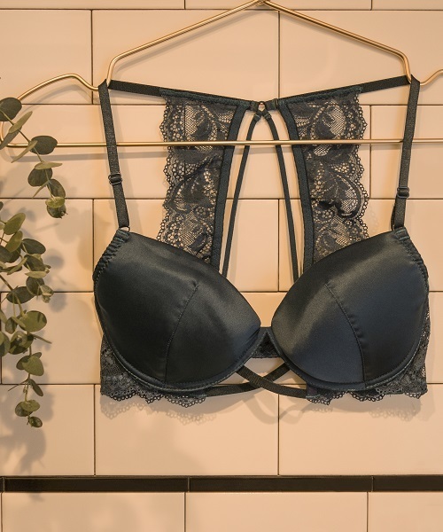 Ravijour(ラヴィジュール)の「シークレットエンジェルビューティーリフト 単品ブラ(ブラジャー・レディース・ブラック/ダークブルー・B65/B70/C70/D70/C65/C75/D65/E65/D75/B75)」の10枚目の写真