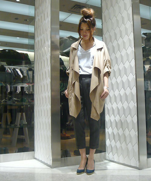 And A（アンドエー）の「グリットフラットパンプス (k.spin)（パンプス・レディース・ブラック/ネイビー・23.0cm/24.0cm）」の10枚目の写真