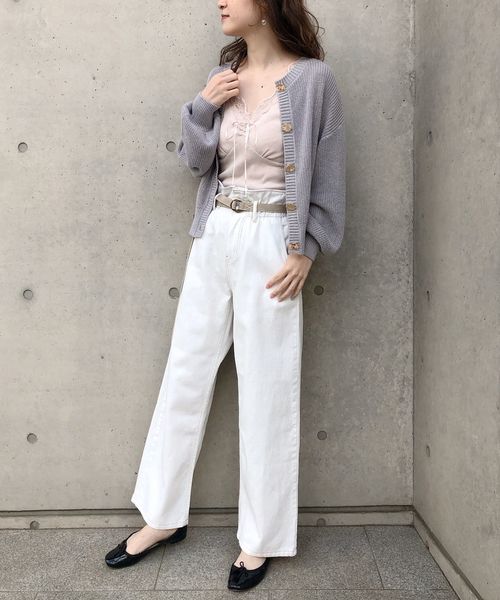 one after another NICE CLAUP(ワンアフターアナザーナイスクラップ)の「ベルト付デニムワイドパンツ(デニムパンツ・レディース・ブラック/オフホワイト/ブルー・SMALL/MEDIUM)」の9枚目の写真