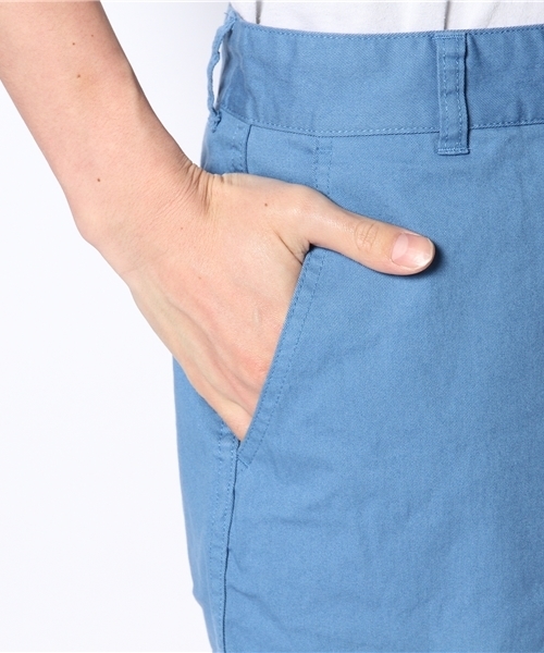 coen（コーエン）の「ストレッチチノショーツ（チノパンツ・メンズ・ライトブルー/オフホワイト/ベージュ・LARGE/MEDIUM/SMALL/X-LARGE）」の7枚目の写真