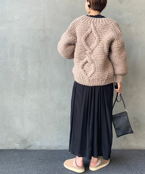 ALLUMER（アリュメール）の「[ALLUMER/アリュメール] ハンドニットケーブルニットカーディガン（カーディガン/ボレロ・レディース・ホワイト/グレー/ベージュ・1）」の19枚目の写真