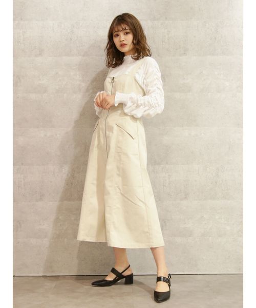 dazzlin（ダズリン）の「ベルテッドローヒールパンプス（パンプス・レディース・アイボリー/ブラック/ブラウン・SMALL/LARGE/MEDIUM）」の4枚目の写真