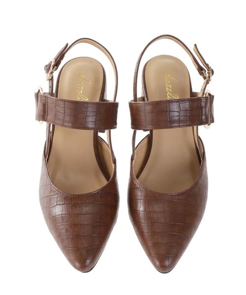 dazzlin（ダズリン）の「ベルテッドローヒールパンプス（パンプス・レディース・アイボリー/ブラック/ブラウン・SMALL/LARGE/MEDIUM）」の10枚目の写真