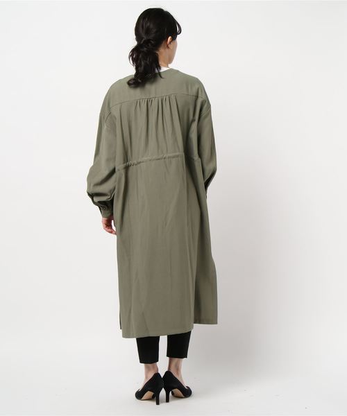 rps（アールピーエス）の「ウエストドロストガウンコート（その他アウター・レディース・ブルー/ベージュ/ライトカーキ・M）」の15枚目の写真