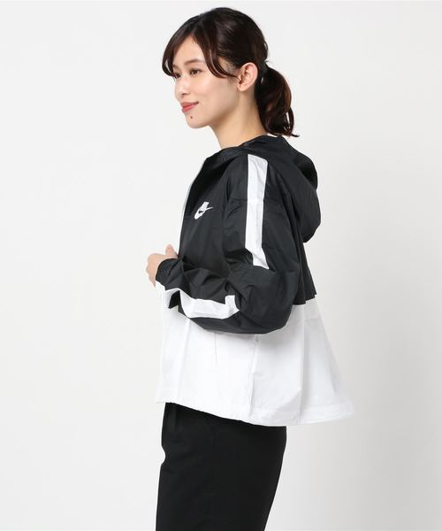 NIKE（ナイキ）の「フルジップナイロンジャケット CJ7345-010