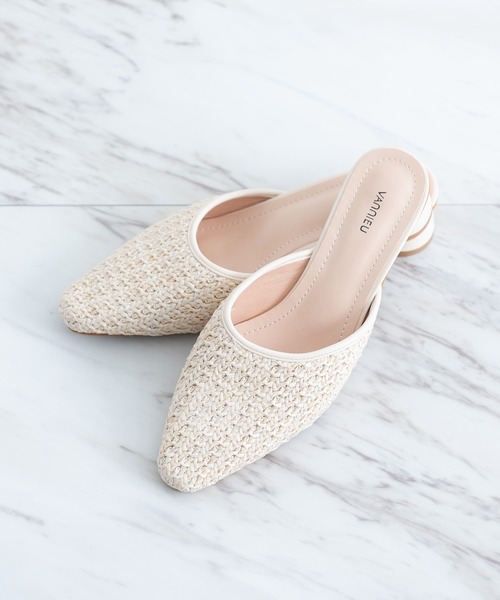 VANNIE U（ヴァニーユー）の「メッシュミュール（サンダル・レディース・ベージュ/ナチュラル・SMALL/MEDIUM/LARGE）」の2枚目の写真