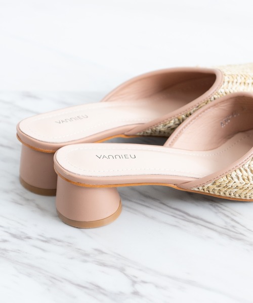 VANNIE U（ヴァニーユー）の「メッシュミュール（サンダル・レディース・ベージュ/ナチュラル・SMALL/MEDIUM/LARGE）」の11枚目の写真