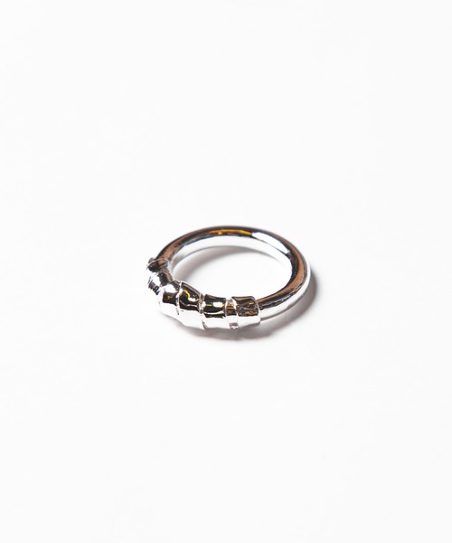 Ayler(アイラー)の「Ayler アイラー / RING ロールバンド細リング(リング・レディース・シルバー/ゴールド・FREE/13号/11号)」の10枚目の写真