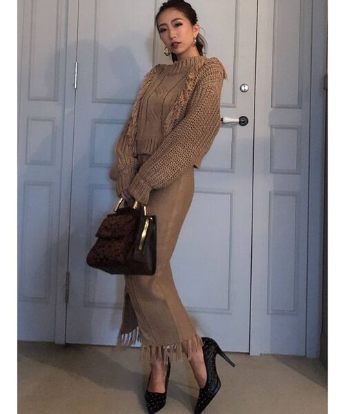 RESEXXY（リゼクシー）の「ケーブルニットスカート【セットアップ着用可能】（スカート・レディース・ブラック/ベージュ/ブラウン・FREE）」の4枚目の写真