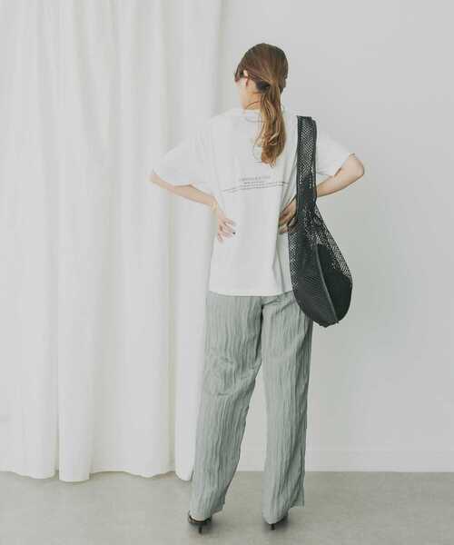 KBF+(ケービーエフプラス)の「KBF+ ワッシャーサテンパンツ(その他パンツ・レディース・ベージュ系その他/ラベンダー/グレー系その他・ONE)」の4枚目の写真