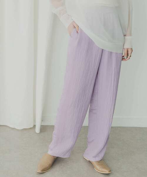 KBF+(ケービーエフプラス)の「KBF+ ワッシャーサテンパンツ(その他パンツ・レディース・ベージュ系その他/ラベンダー/グレー系その他・ONE)」の7枚目の写真