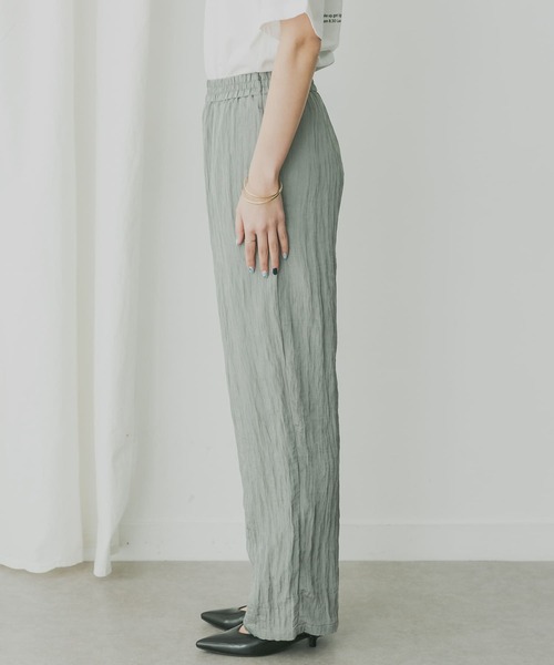 KBF+(ケービーエフプラス)の「KBF+ ワッシャーサテンパンツ(その他パンツ・レディース・ベージュ系その他/ラベンダー/グレー系その他・ONE)」の10枚目の写真