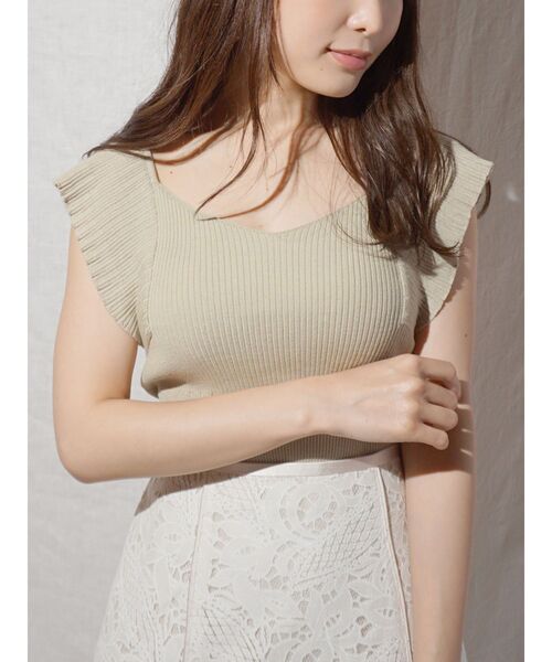 MERCURYDUO（マーキュリーデュオ）の「2WAYラッフルコンパクトリブニット（ニット/セーター・レディース・オフホワイト/ピンク/ライム/ベージュ/ダークブラウン・FREE）」の19枚目の写真