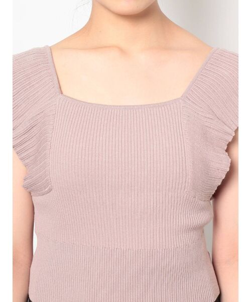 MERCURYDUO（マーキュリーデュオ）の「2WAYラッフルコンパクトリブニット（ニット/セーター・レディース・オフホワイト/ピンク/ライム/ベージュ/ダークブラウン・FREE）」の8枚目の写真