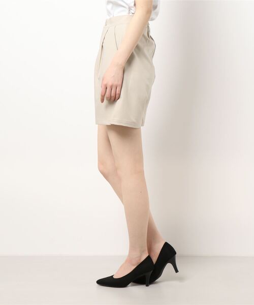 mimi toujours（ミミトゥジュール）の「パンツ ショートパンツ ハイウエスト omom×mimi toujours（その他パンツ・レディース・ブラック/グレイッシュベージュ・M）」の8枚目の写真