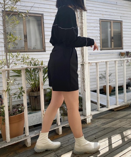 mimi toujours（ミミトゥジュール）の「パンツ ショートパンツ ハイウエスト omom×mimi toujours（その他パンツ・レディース・ブラック/グレイッシュベージュ・M）」の10枚目の写真