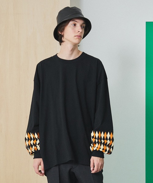 UNITED TOKYO（ユナイテッドトウキョウ）の「プリントボリュームスリーブオーバーTEE（Tシャツ/カットソー・メンズ・ブラック/ホワイト・FREE）」の6枚目の写真