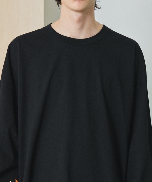 UNITED TOKYO（ユナイテッドトウキョウ）の「プリントボリュームスリーブオーバーTEE（Tシャツ/カットソー・メンズ・ブラック/ホワイト・FREE）」の14枚目の写真