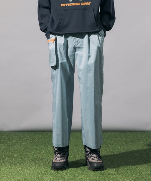 NON TOKYO（ノントーキョー）の「2021秋冬　OUTDOOR TROUSERS（スラックス・レディース・ブラック/ブルー・2/1）」の2枚目の写真