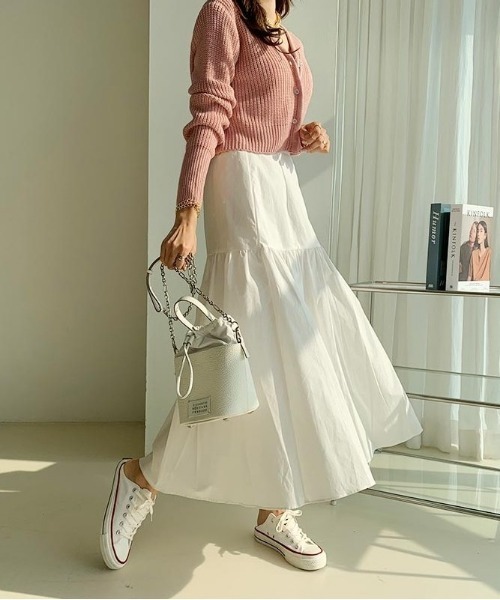 NANING9（ナンニング）の「NANING9 ギャザーフレアボールルームスカート（スカート・レディース・ブラック/アイボリー・FREE）」の5枚目の写真