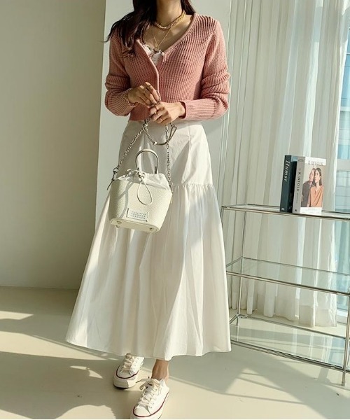 NANING9（ナンニング）の「NANING9 ギャザーフレアボールルームスカート（スカート・レディース・ブラック/アイボリー・FREE）」の3枚目の写真