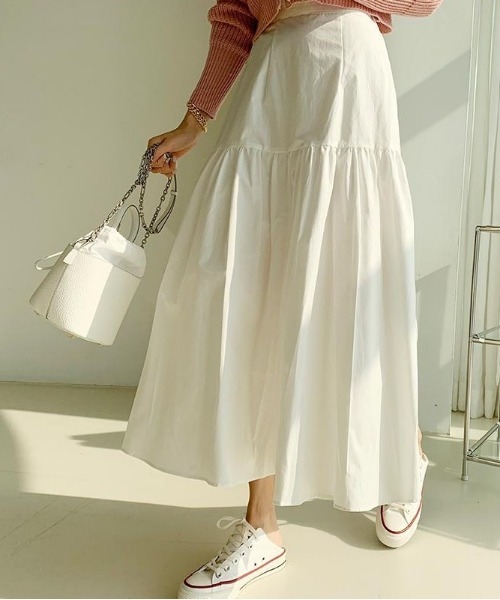 NANING9（ナンニング）の「NANING9 ギャザーフレアボールルームスカート（スカート・レディース・ブラック/アイボリー・FREE）」の4枚目の写真