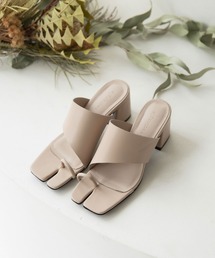 足袋トングサンダル