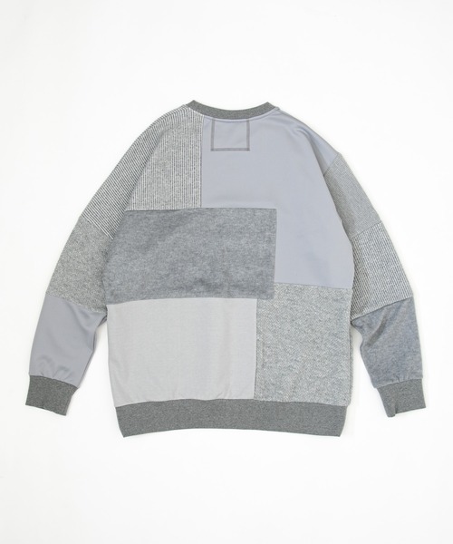 OURET（オーレット）の「OURET/オーレット/ファンシーパッチワークニット切替ドルマンプルオーバー/2021-2022 AUTUMN&WINTER EXHIBITION 先行受注（ニット/セーター・メンズ・ブラック/グレー・1/2/3）」の3枚目の写真