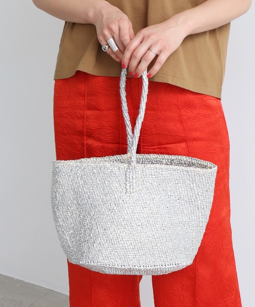 note et silence （ノートエシロンス）の「サイザルバッグ　ワンハンドル　スクエ（トートバッグ・レディース・シルバー・FREE）」の6枚目の写真