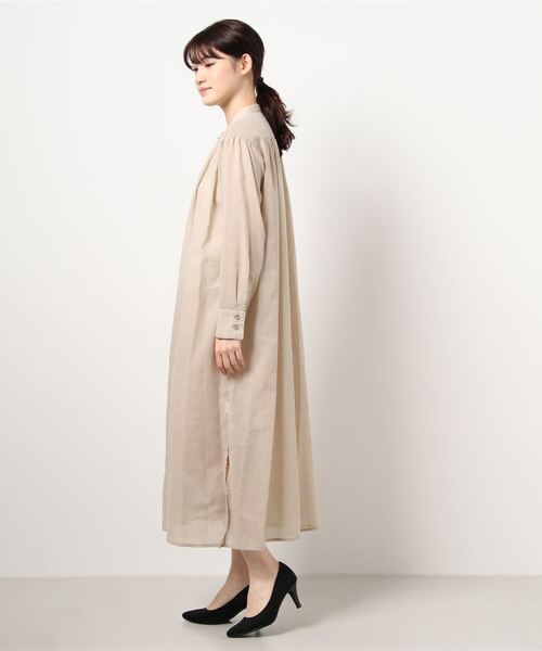 Grand PARK（グランドパーク）の「シアーロングシャツ（シャツ/ブラウス・レディース・オフホワイト/グレイッシュブルー/ベージュ・FREE）」の10枚目の写真