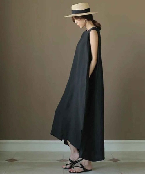 meJane(ミージェーン)の「マキシ丈麻ライクロングワンピース(ワンピース・レディース・ブラック/モカ/ナチュラル・FREE)」の13枚目の写真