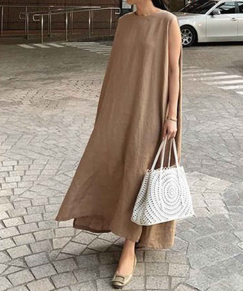 meJane(ミージェーン)の「マキシ丈麻ライクロングワンピース(ワンピース・レディース・ブラック/モカ/ナチュラル・FREE)」の8枚目の写真