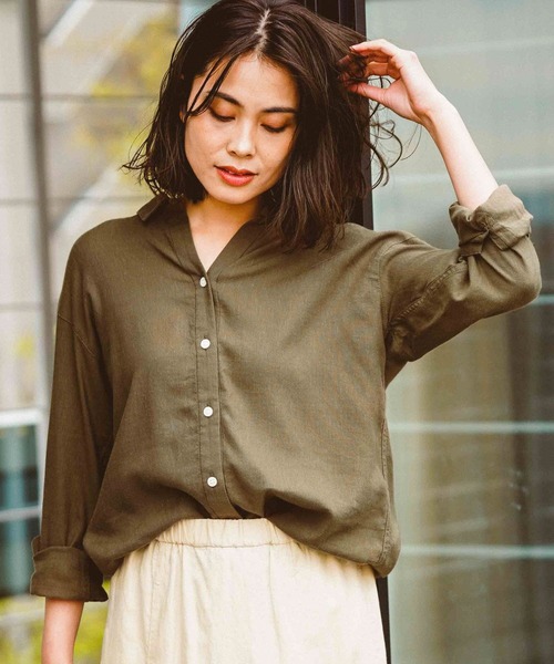 BAYFLOW（ベイフロー）の「リネンストレッチシャツ（テンセル(TM)繊維使用（シャツ/ブラウス・レディース・ホワイト/ベージュ/カーキ/ラベンダー/チャコール・SMALL/MEDIUM）」の14枚目の写真