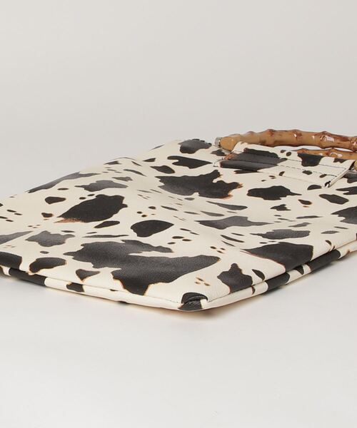 Solace（ソレイス）の「カウ柄ハンドバッグ（ハンドバッグ・レディース・ホワイト・FREE）」の11枚目の写真